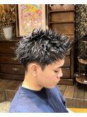 スパイキーショート