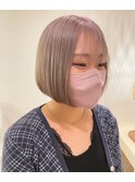 ミルクティーベージュ