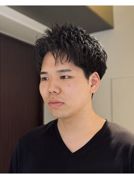 ビジョン 赤坂(vision) 自然で雰囲気もある!ナチュラルスパイキーショート