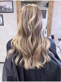 バレイヤージュ、ハイライト、レイヤーカット、ダブルカラー