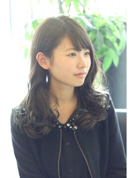 アティーボ(ATTIVO) ナチュラルきれカワなウェーブスタイル