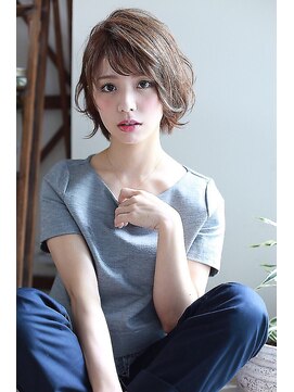 エイミー(Aimee) Aimee ニュアンスショート×アッシュグレージュ