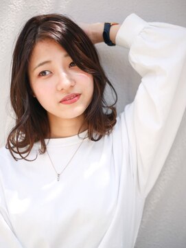 エミュ 天文館店(eMu) ツヤ感ブラウンベージュ