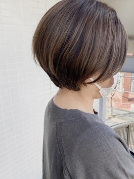 オーシャン(Ocean) ［OCEAN Hair&Life 水田成美］スタイリング簡単前下がりショート