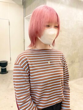 ソーコ 渋谷(SOCO) ピンクベージュダブルカラーハイトーンカラーケアブリーチ