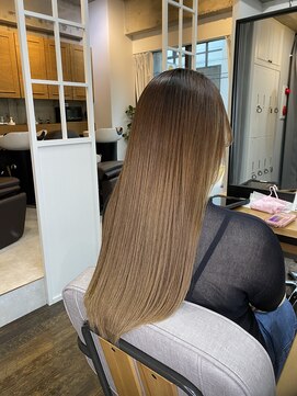 ヘアアンドメイク スタジオ ミムロ(HAIR&MAKE STUDIO MIMURO) ロングヘア・酸性ストレートパーマ