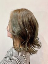 ヘア イノウエ HAIR INOUE&nbsp;透明感　オリーブグリーンベージュ
