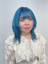 カリーナコークス 原宿 渋谷(Carina COKETH) 水色/ウルフカット/ダブルカラー/インナーカラー/レイヤーカット