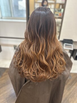 アプシー 三田駅前店(Apsee) ナチュラルグラデーションカラー