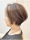 グラデーションショート　白髪ぼかしベージュ　【窪田】