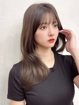 ハニーシブヤ(HONEY shibuya) 小顔レイヤー 薄め前髪 イメチェンカット ラテグレージュ