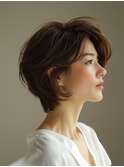 ★明るい白髪染めエレガントショート