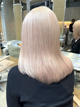 サンク 原宿 表参道(cinq) ミルクティーグレージュ小顔ウルフレイヤーくびれロングレイヤー