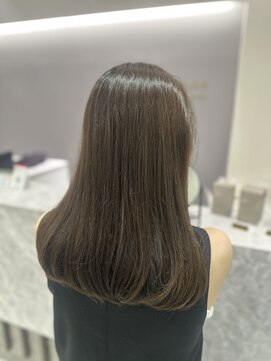 エレノア アネックス銀座(Eleanor) 艶オリーブベージュ/ブリーチなし