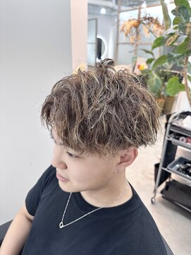 アレンヘアー 梅田店(ALLEN hair) 金メッシュツイストスパイラル