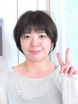 ヘアールーム フージンイーウー(hair room Foojng ewoo) 透けバングのひし形ショート♪