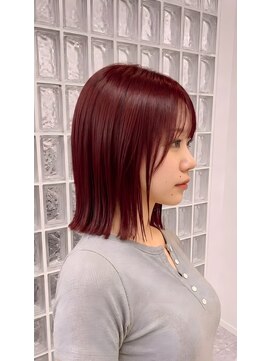 ロイロ(LoiLo) 切りっぱなしボブ×ワインレッドカラー　【MAI】