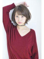 ひし形シルエットで大人可愛い小顔ふんわりナチュラルショート☆