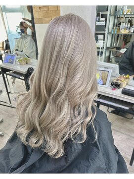 アジールヘア 所沢プロペ通り店(agir hair) ホワイトベージュハイトーンケアブリーチシアーカラー所沢