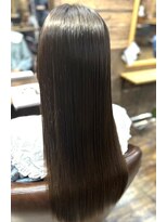 ココバイファニック(Coc. by funic)&nbsp;アルティストカラー×ダークグレイ　 【関内】