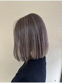 切りっぱなしボブ×ハイライト