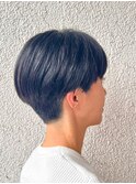 刈り上げレディースマッシュショート×ブルーブラック