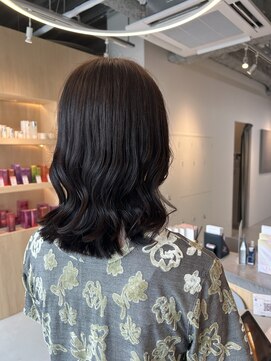 シダ(sida SAIIN) 【牧内】シナモンブラウンカラー/ミディアムヘア/20代30代