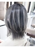 グレージュウルフバレイヤージュ