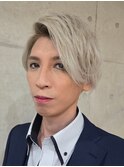 ホスト風ヘアメイク