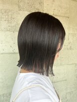 ミルヘアデザイン(mil hair design)&nbsp;切りっぱなしボブ　ブルーブラック　ブリーチカラー　暗髪