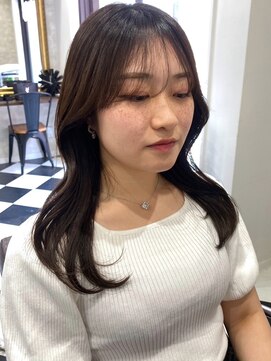 キャパ セントラル 天神 大名店(CAPA central) シースルーバング　セミロング　韓国風　ゆる巻き　グレージュ