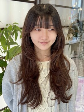 ラック 本厚木店(LUCK) レイヤーカット/ハイレイヤー/ハッシュカット/顔まわりカット