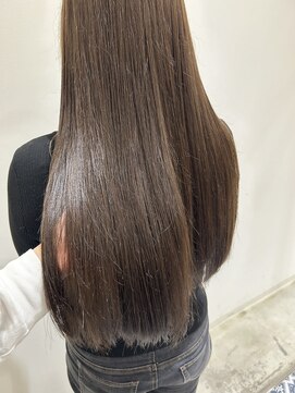 ナギ 栃木(nagi) ワンカラーでできるベージュ