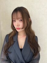 アエラバイトゥルークリエイション(AERA by True Creation)&nbsp;巻き髪スタイル