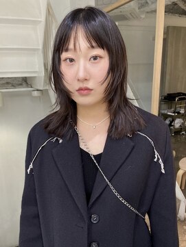 カシェ ホリエ(CACHE HORIE) ミディアムレイヤー / 顔まわりレイヤー / 牧野