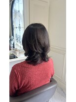サロンドウィズ 本店 本八幡(Salon de With)&nbsp;自然な動きで抜け感を演出。上品なレイヤースタイル