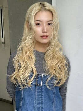 アルテヘアー(arte HAIR) 【arteHAIR】ブロンド/抜きっぱなし/コテ巻きアレンジ
