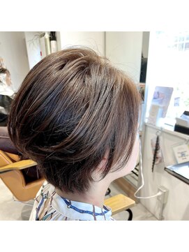 アットティ(@.t) 大人ショート　ハイライト　髪質改善　白髪ぼかし