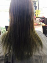 アーク シエル(Ark Ciel)&nbsp;無造作セミロンググラデーションアッシュベージュストレート