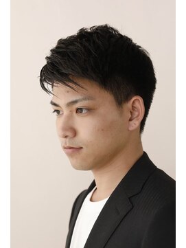 パウダー(powder) 清潔感ある大人ビジネスマンショート