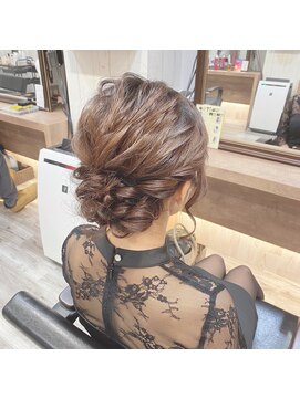 ヘアセット アリエス 新宿駅前店(aries) 王道アップスタイル@ヘアセット