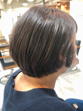 ピュア プレイス ラボ(PURE PLACE LABO) 【PURE PLACE×稲川】　ショートボブ×サンドベージュ