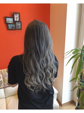ヘアーブティックラファンム(LA FEMME) ハイトーンカラー