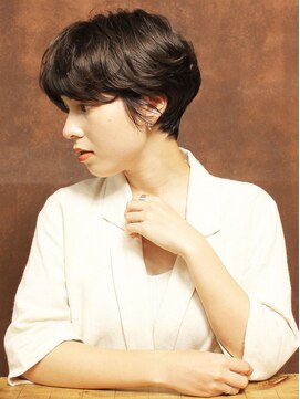 シアンデルカ(CYANDELUCCA) ニュアンスカールショート