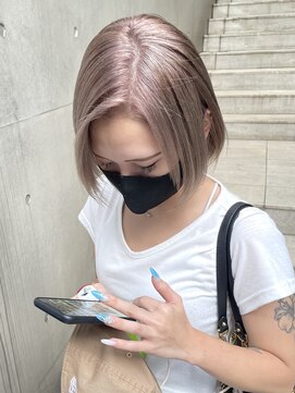 ディア(.eer) ブリーチリタッチ⇒縮毛矯正⇒ハイトーンカラー◎同時施術◎