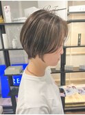 ショートボブ　ショートヘア　ハイライト　グレージュ　原宿