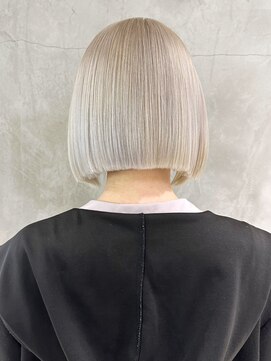 アルバム 渋谷パルコ(ALBUM) ホワイトボブ_ピンクブラウン切りっぱなしボブ_ba461881