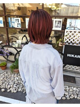 ヒカリス 東三国(HIKARIS) 笑顔溢れるレッドブラウン/赤髪/ナチュラルボブ