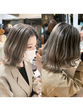 ラウレア(LAULEA) バレイヤージュカラー