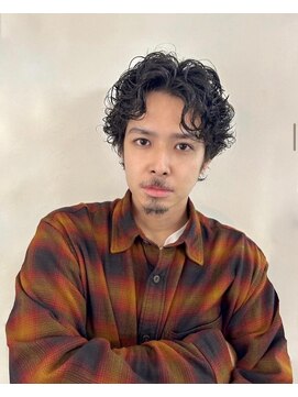 バンプ バイ ヘッドライト 用賀店(BUMP by HEADLIGHT) レイヤーカット/メンズパーマ/地毛風カラー/用賀